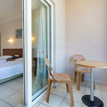 Alanya Beach Hotel 酒店 阿拉尼亚
