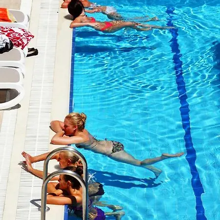 Alanya Beach Hotel 2* アランヤ