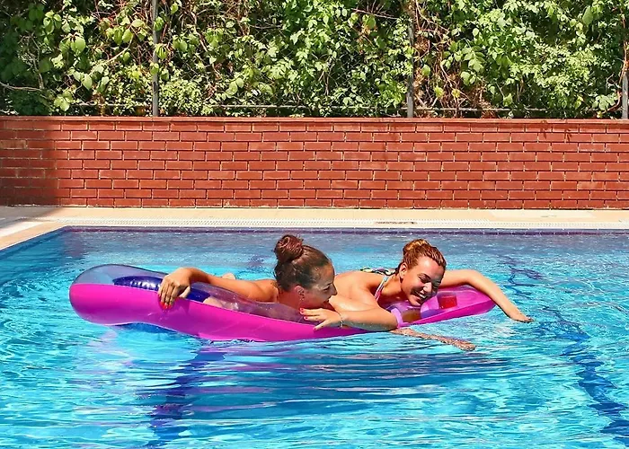 Hotel Alanya Beach Hotel 2*