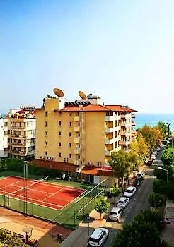 فندق Alanya Beach Hotel ألانيا