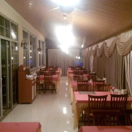 Alanya Beach Hotel فندق