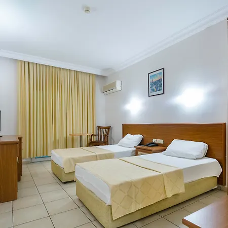 Alanya Beach Hotel 2*
